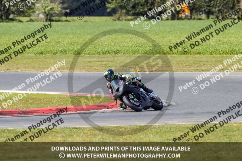 enduro digital images;event digital images;eventdigitalimages;no limits trackdays;peter wileman photography;racing digital images;snetterton;snetterton no limits trackday;snetterton photographs;snetterton trackday photographs;trackday digital images;trackday photos